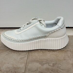 Dolce Vita White Leather Dolen Sneaker
Brand New
